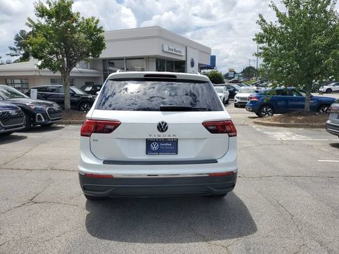 Certified 2023 Volkswagen Tiguan SE FWD image 5