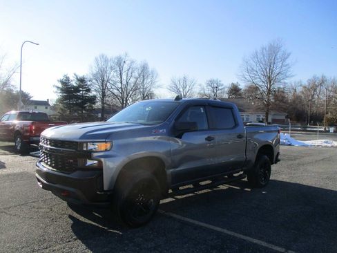Used 2021 Chevrolet Silverado 1500 Custom Trail Boss w/ LPO, Dark Essentials Package image 1