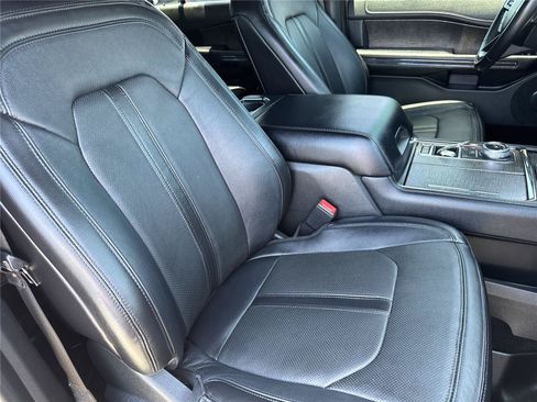 Used 2020 Ford Expedition Limited w/ Texas Edition Package RWD image 39