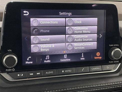 Used 2021 Nissan Rogue SV w/ Premium Package image 29