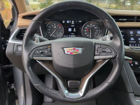 Used 2020 Cadillac XT6 Sport w/ Platinum Package image 19