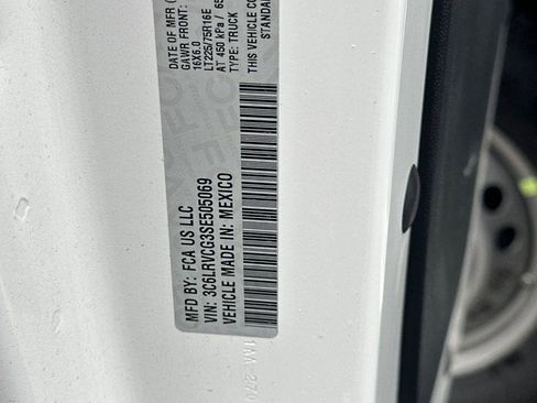 New 2025 RAM ProMaster 2500 w/ Convenience Group image 22