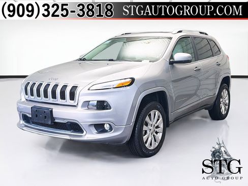 Used 2017 Jeep Cherokee Overland w/ Heavy Duty Protection Group image 1