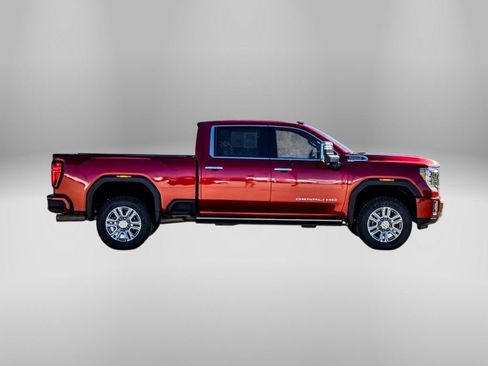Used 2023 GMC Sierra 3500 Denali image 2
