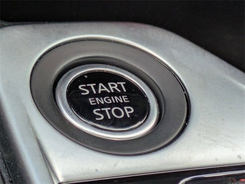 Used 2024 Nissan Sentra SR w/ Trunk Package image 27