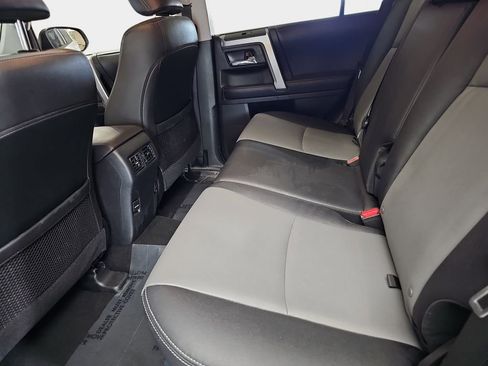 Used 2019 Toyota 4Runner SR5 Premium AWD/4WD image 16