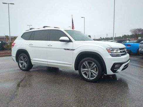Used 2019 Volkswagen Atlas SEL R-Line image 2