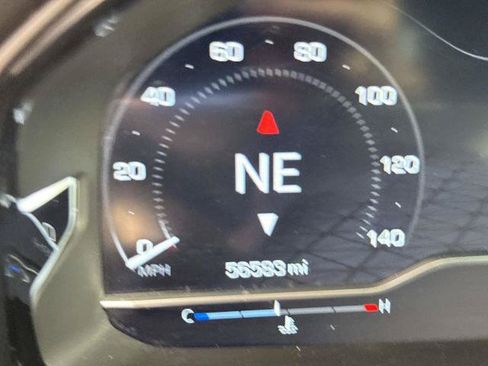 Used 2023 GMC Yukon XL Denali RWD image 30
