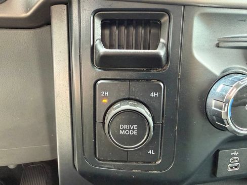 Used 2025 Ford F150 XLT w/ Equipment Group 301A Standard AWD/4WD image 29