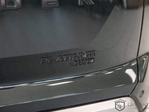 Used 2024 Nissan Pathfinder Platinum AWD/4WD image 14