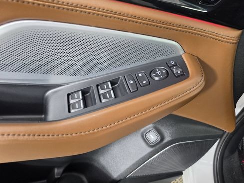 Used 2025 Acura MDX SH-AWD w/ Advance Package image 19