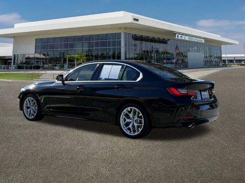 Used 2025 BMW 330i 330i w/ Convenience Package image 7