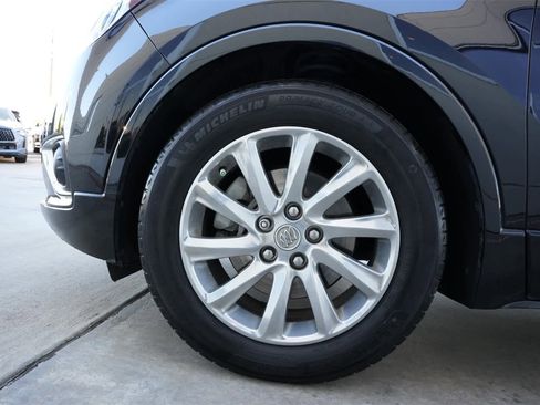 Used 2020 Buick Envision Essence image 24