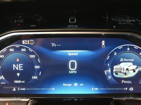 Used 2026 Chevrolet Silverado 3500 LT AWD/4WD image 13