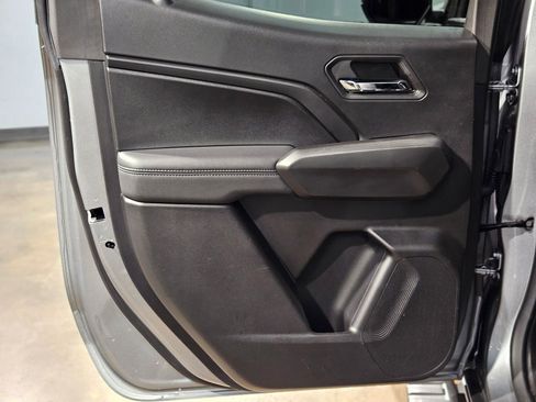 Used 2024 GMC Canyon Elevation w/ Elevation Premium Package image 34