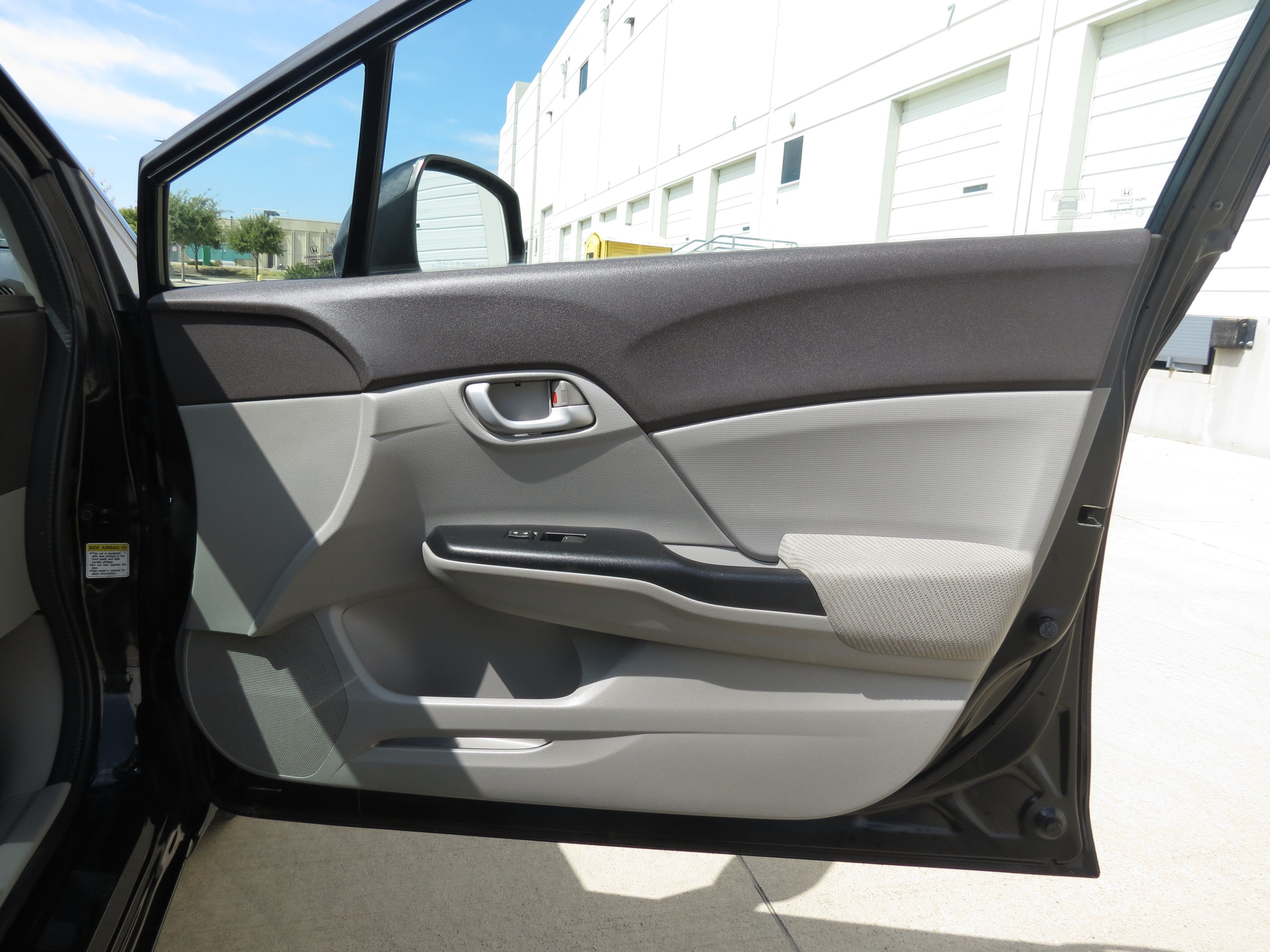 Used 2012 Honda Civic LX image 27