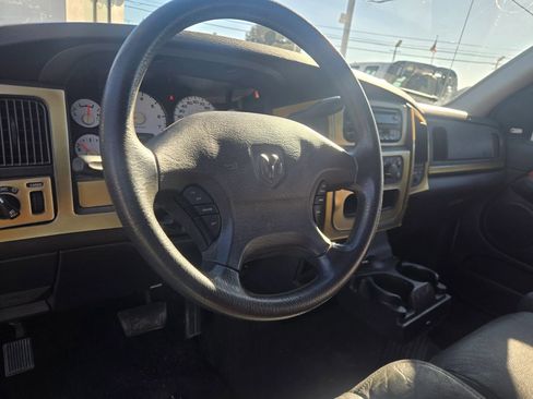 Used 2003 Dodge Ram 1500 Truck ST image 11