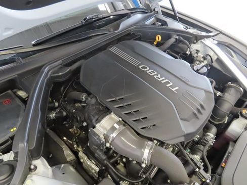 Used 2022 Genesis G70 3.3T RWD image 43