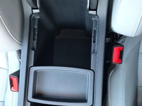 Certified 2025 Honda Civic Sport image 31