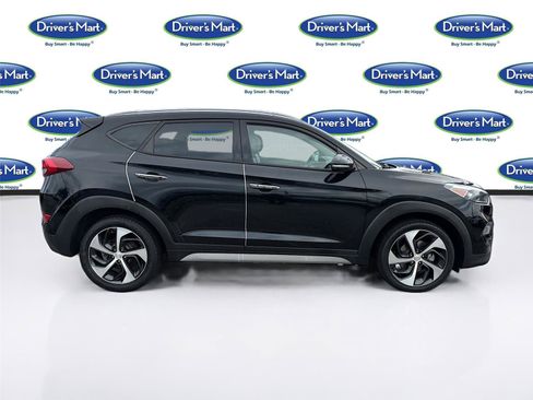 Used 2017 Hyundai Tucson Limited w/ Cargo Package FWD image 8