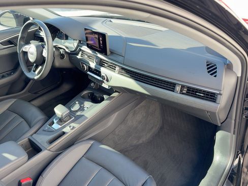 Used 2019 Audi A4 2.0T Premium image 31