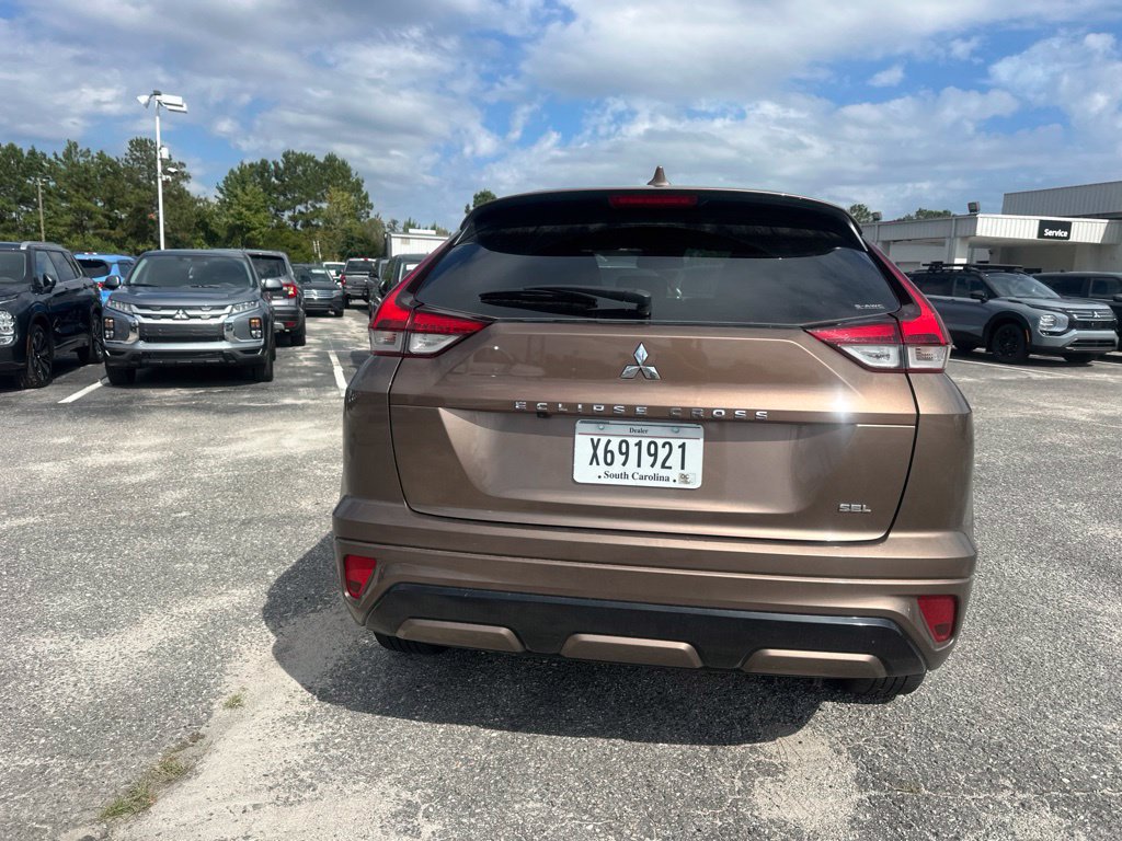 Used 2024 Mitsubishi Eclipse Cross SEL AWD/4WD image 4