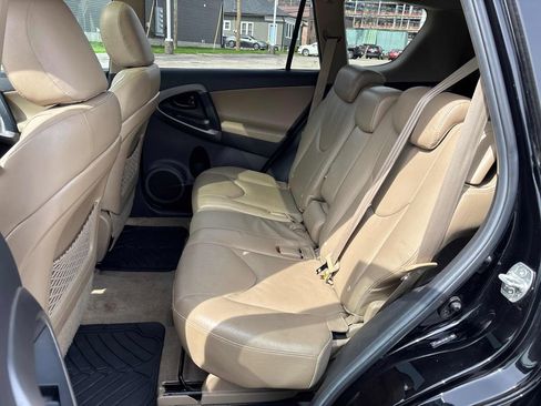 Used 2010 Toyota RAV4 Limited image 27