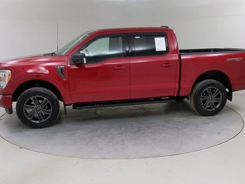Certified 2022 Ford F150 XLT w/ Equipment Group 302A High image 18