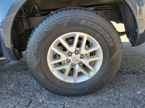 Used 2019 Nissan Frontier SV w/ Value Truck Package image 23