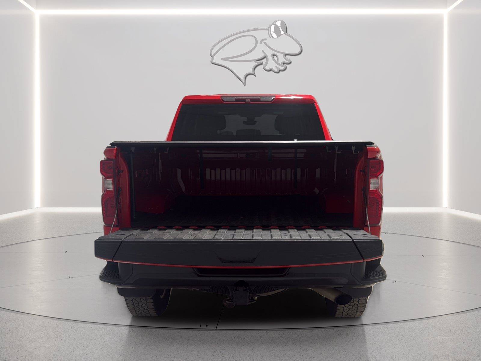 Used 2022 Chevrolet Silverado 2500 Custom w/ Custom Value Package AWD/4WD image 11
