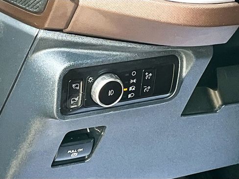 Used 2023 Ford Bronco Outer Banks image 10