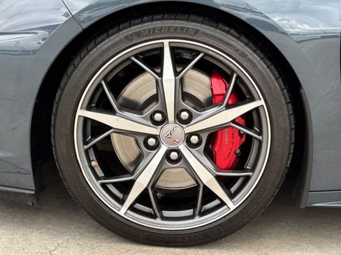 Used 2020 Chevrolet Corvette Stingray Preferred Conv w/ 2LT Preferred Equipment Group RWD image 32