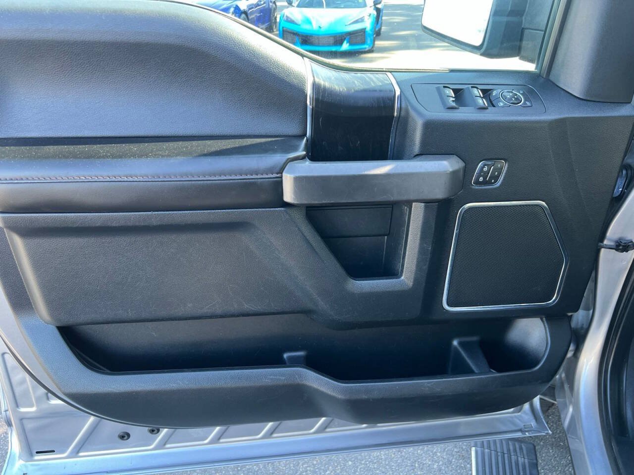 Used 2020 Ford F150 Platinum AWD/4WD image 17