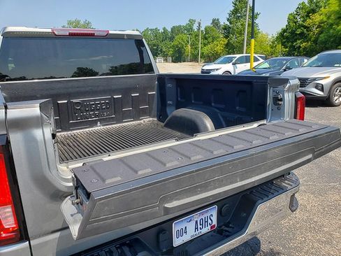 Used 2024 GMC Sierra 1500 SLT image 26