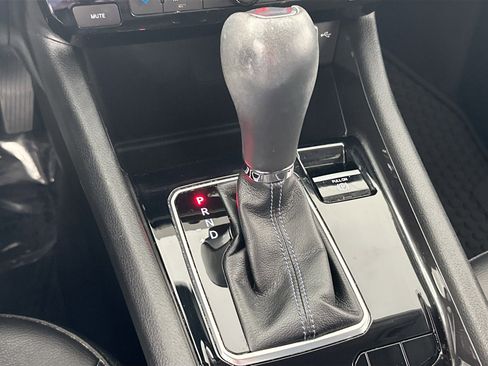 Used 2022 Jeep Compass Latitude w/ Convenience Group image 16