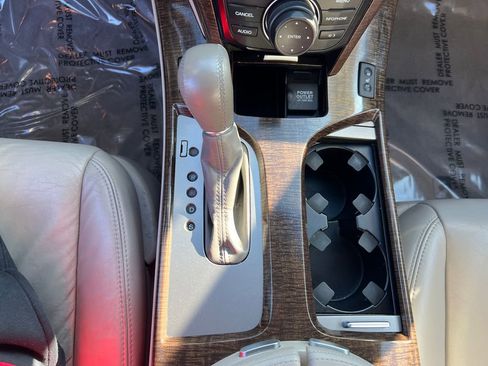 Used 2011 Acura MDX w/ Technology Package image 28