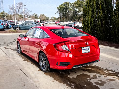 Used 2019 Honda Civic EX image 8
