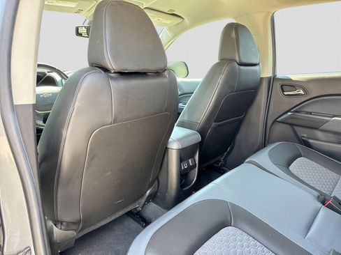 Used 2020 Chevrolet Colorado Z71 AWD/4WD image 19