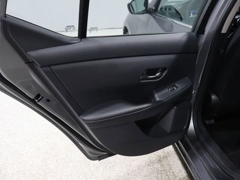 Used 2024 Nissan Sentra SV image 19