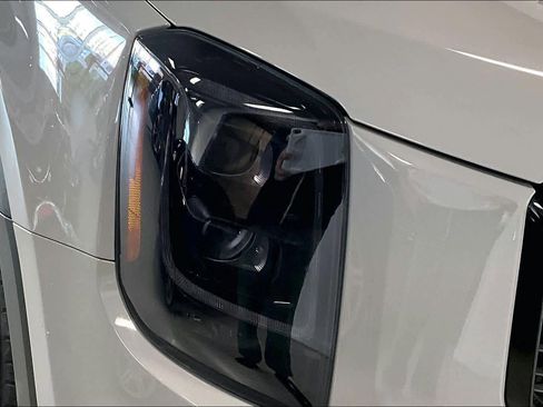 Used 2022 Kia Telluride EX w/ EX Premium Package image 29