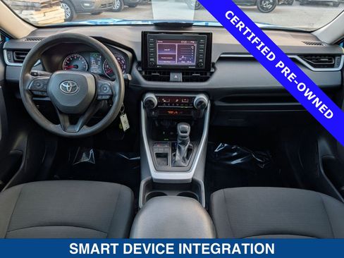 Used 2021 Toyota RAV4 LE image 15