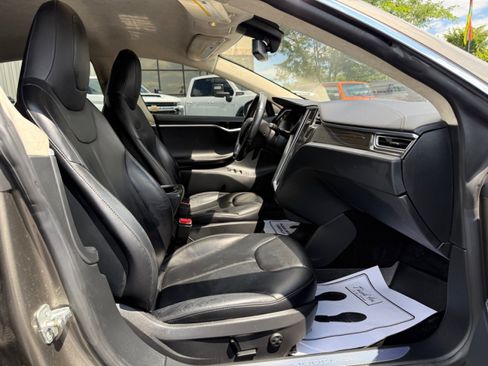 Used 2015 Tesla Model S 70D AWD/4WD image 24