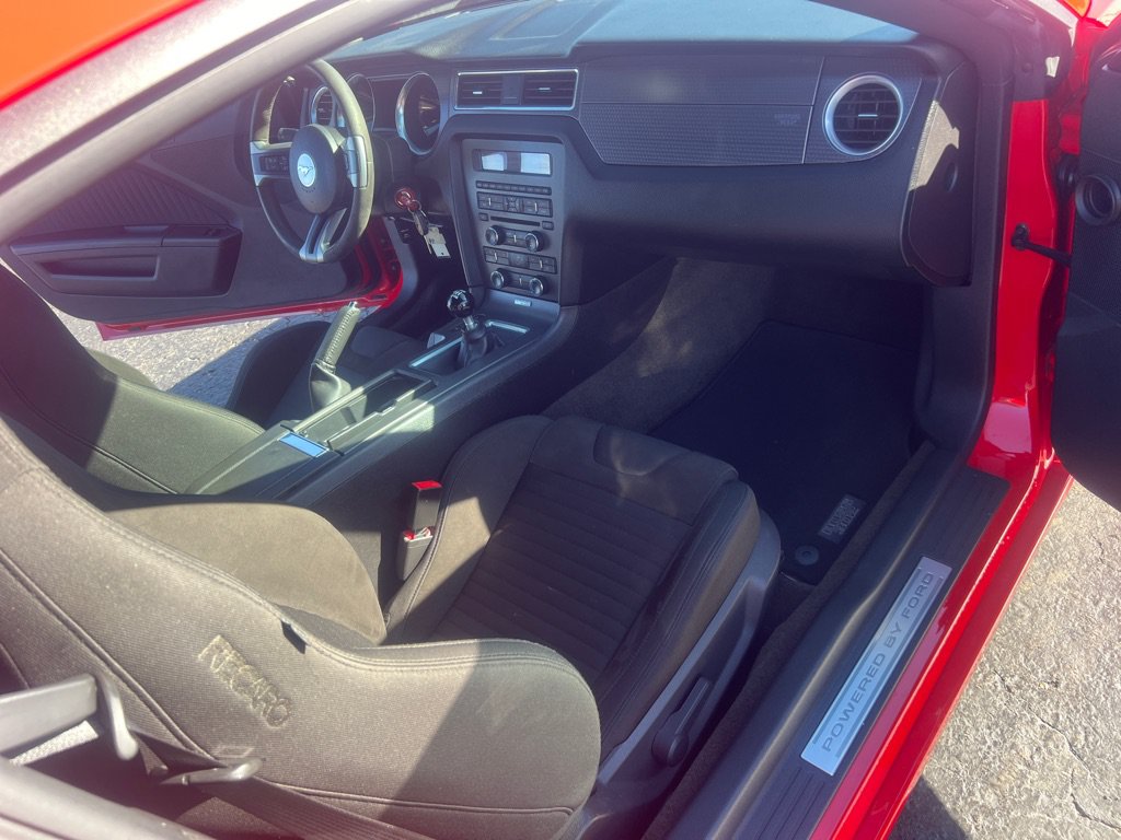 Used 2013 Ford Mustang Boss 302 w/ Boss 302 Accessory Pkg RWD image 23
