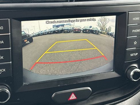 Used 2020 Kia Soul LX image 18