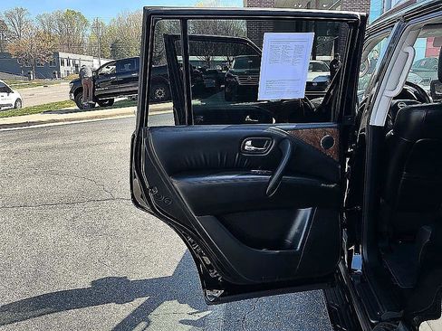Certified 2024 Nissan Armada SL AWD/4WD image 25