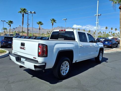 Used 2018 GMC Sierra 1500 SLT w/ All Terrain Package AWD/4WD image 10