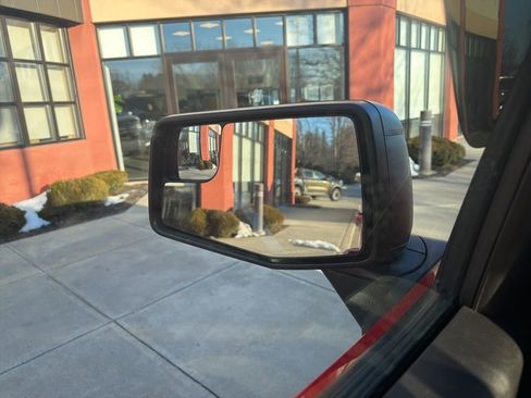 Used 2023 GMC Sierra 1500 Elevation image 36