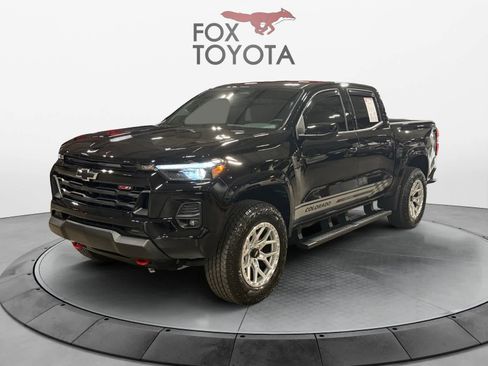 Used 2026 Chevrolet Colorado Z71 w/ Technology Package AWD/4WD image 1