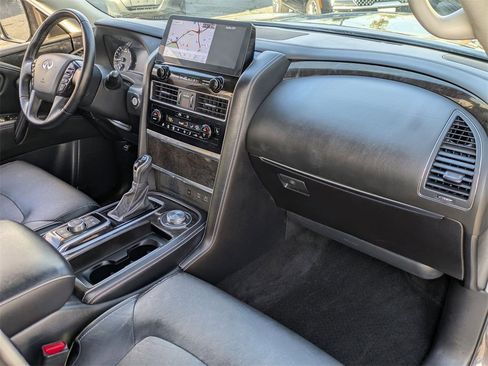Used 2024 INFINITI QX80 Luxe image 29