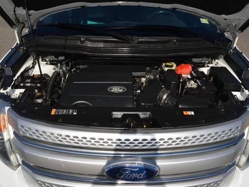 Used 2013 Ford Explorer XLT AWD/4WD image 34